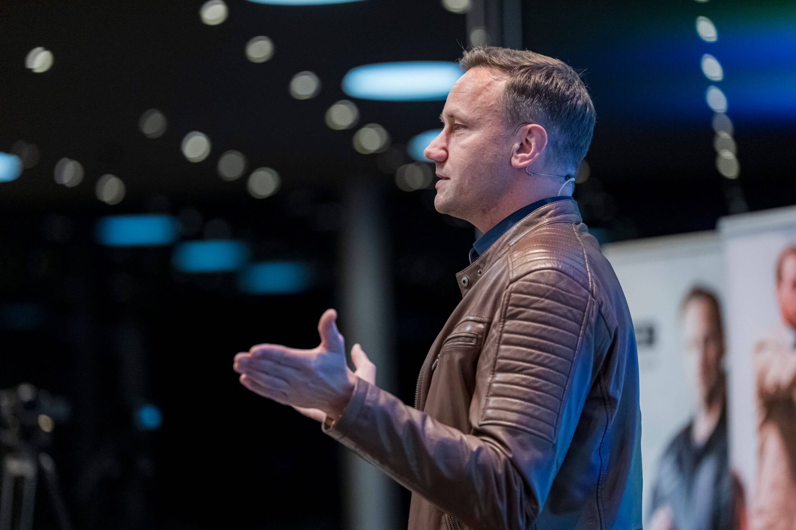 Mastermind Vortrag Sideview Johannes Gronover